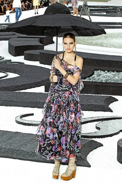 Look 42